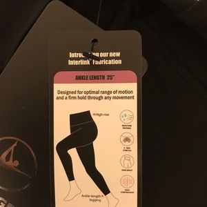 NWT 90 degree - yoga pant black size large - ankle